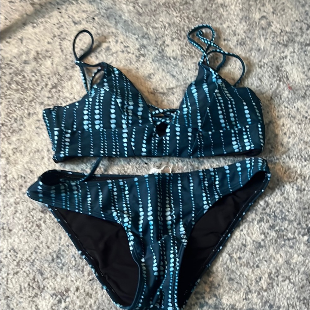 CupShe 2 piece bathing suit - blue - adjustable top - size M